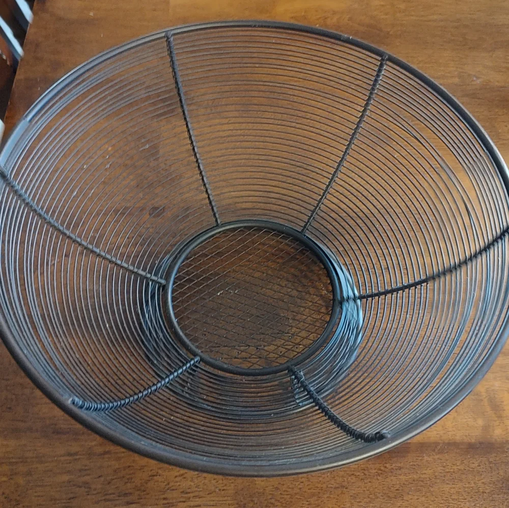 Black Wire Fruit Bowl Decorative Basket